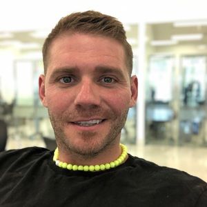 Meet your Posher, Pezhmun